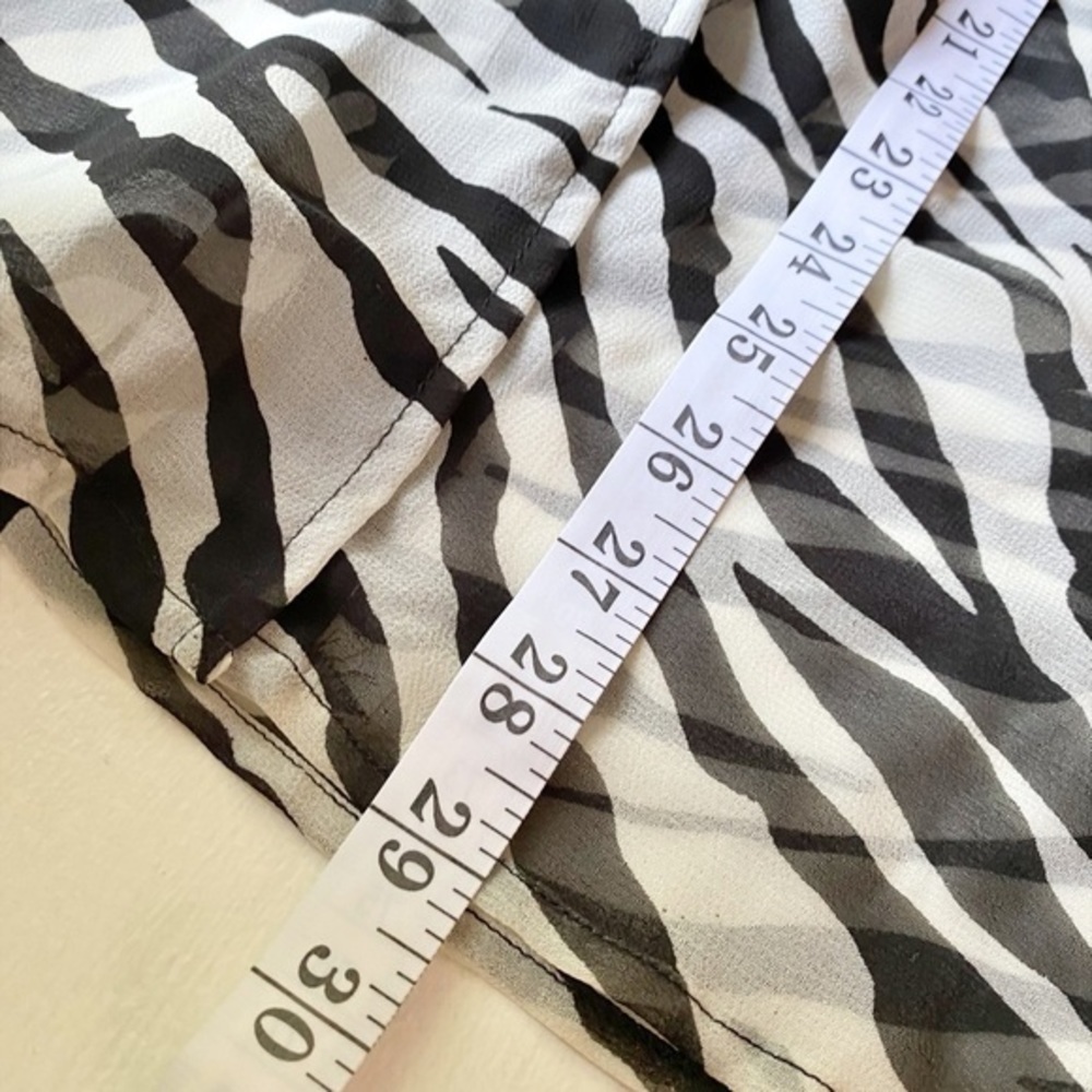 Kaktus Vintage Semi Sheer Zebra Print Button Down Long Sleeve Shirt - Picture 8 of 9